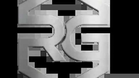 足球狂欢盛宴独具“风味”